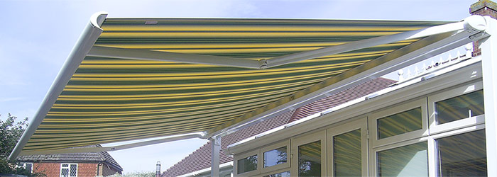 Toldos Torrelodones. Fabricacion e instalacion de toldos en Torrelodones.