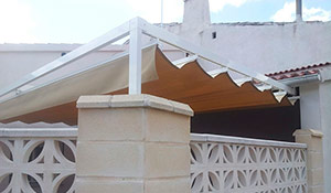 Toldos en Moralzarzal.